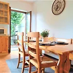 דירה Large Flat In The Hills Of מנאג'יו