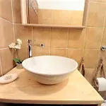 Large Flat In The Hills Of דירה *